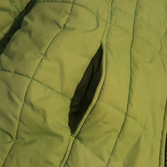 Athletic Works Womens Puffer Jacket. - Picture 6 of 8